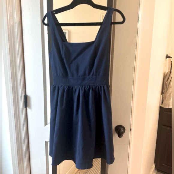 Navy lined dress, flattering fit and flare style, size medium - Picture 1 of 8